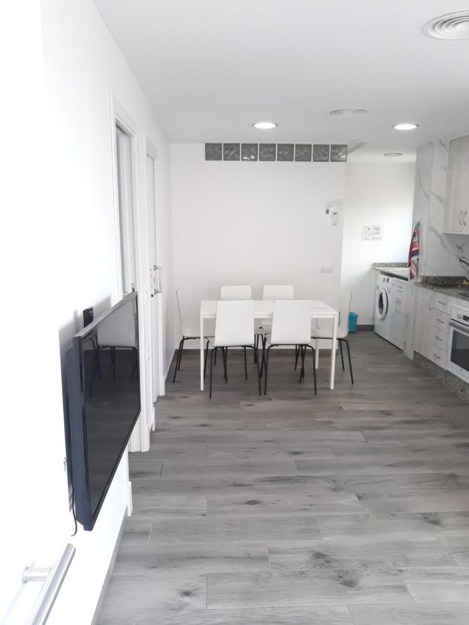 Valldigna 7 Playa De Gandia Solo Familias Εξωτερικό φωτογραφία