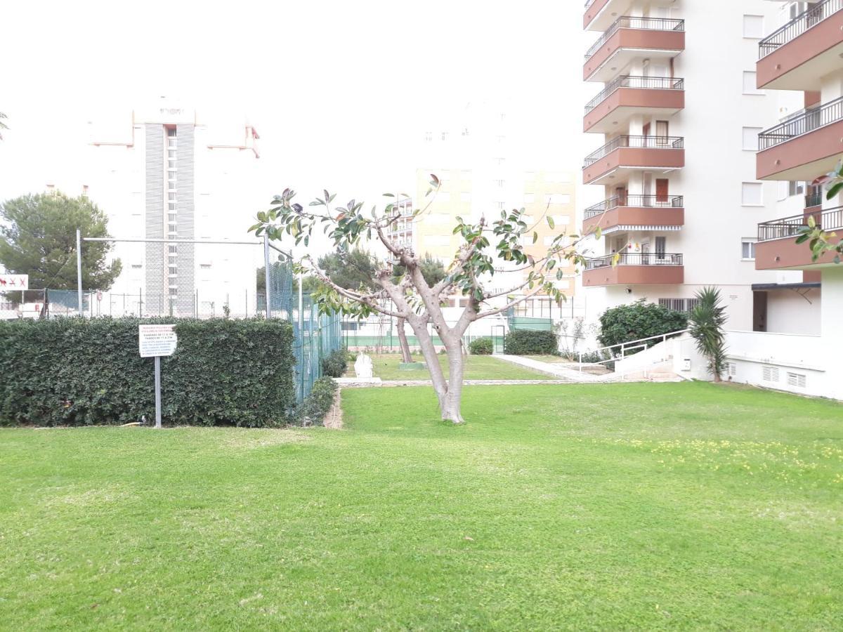 Valldigna 7 Playa De Gandia Solo Familias Εξωτερικό φωτογραφία