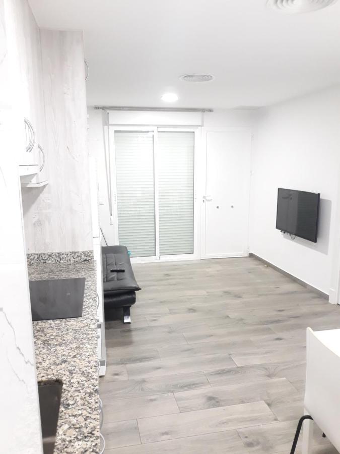 Valldigna 7 Playa De Gandia Solo Familias Εξωτερικό φωτογραφία