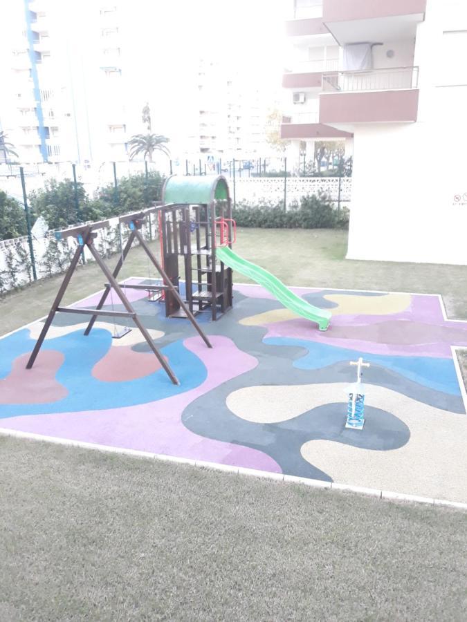 Valldigna 7 Playa De Gandia Solo Familias Εξωτερικό φωτογραφία